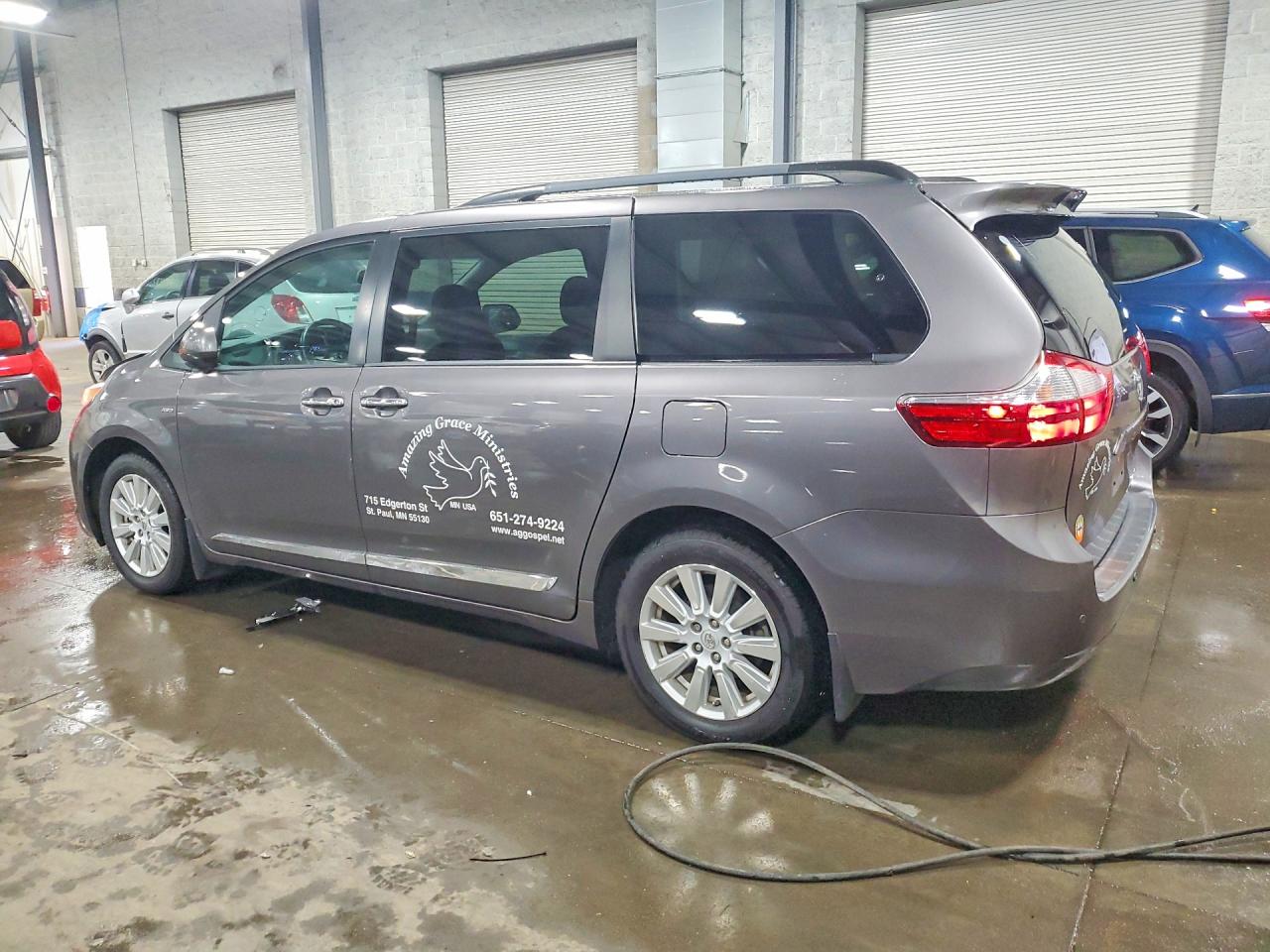 Toyota Sienna Xle 7-passenger