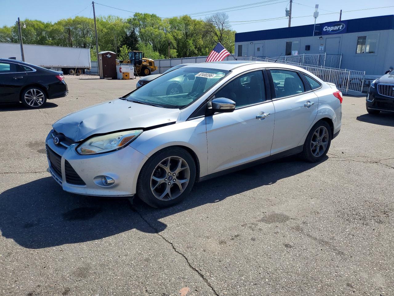 Salvage Ford Focus Image