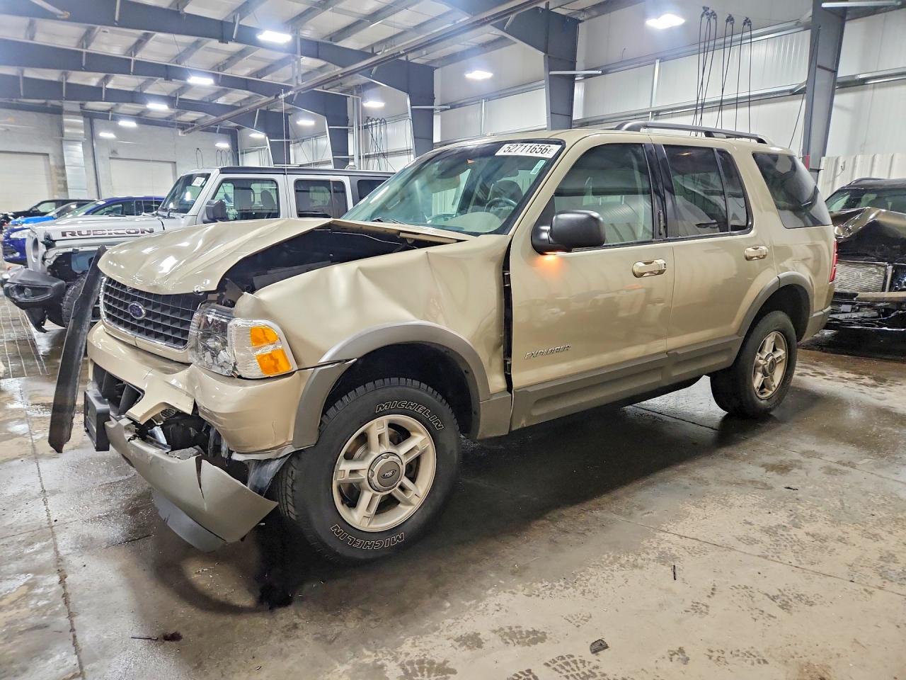 Salvage Ford Explorer Image