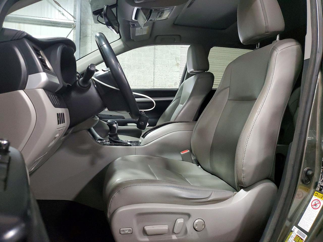 Toyota Highlander Xle