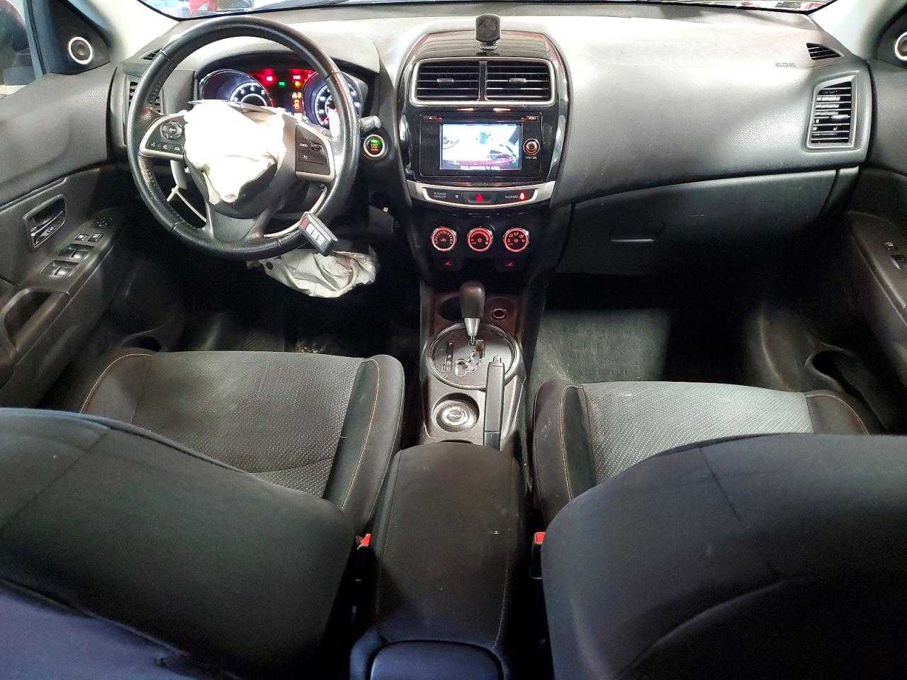 Mitsubishi Outlander Se