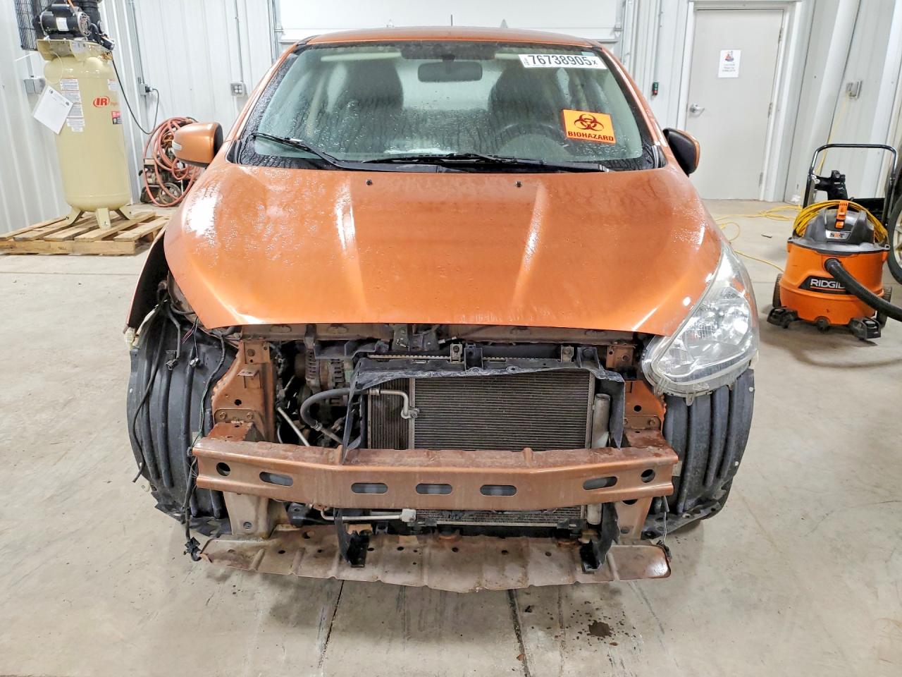 Mitsubishi Mirage Se