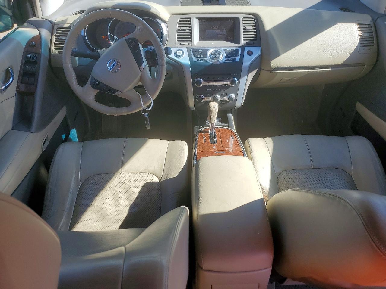 Nissan Murano S