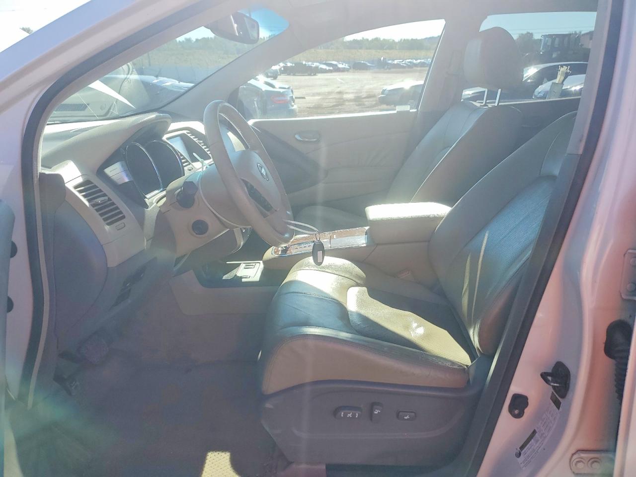 Nissan Murano S