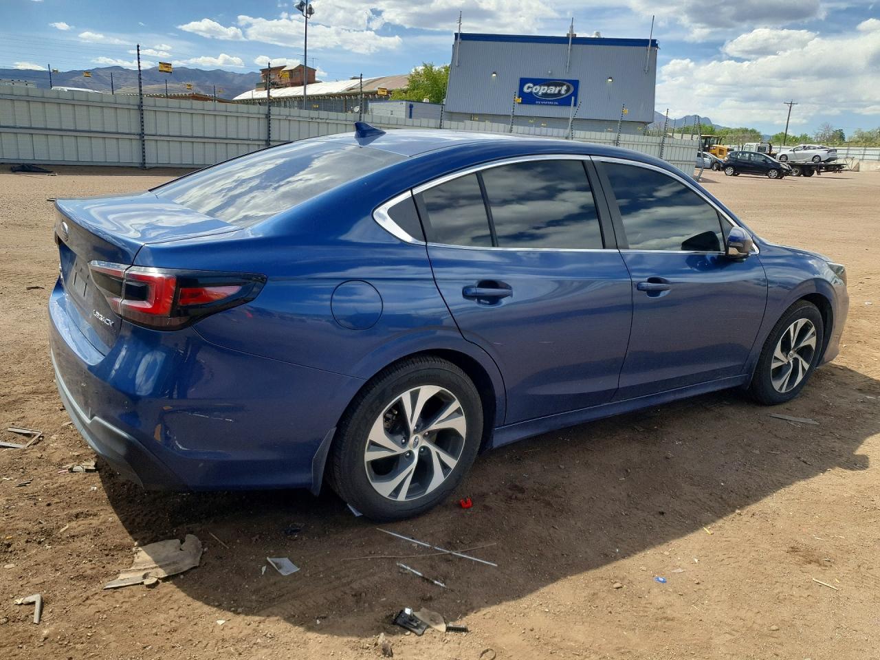 Subaru Legacy Premium