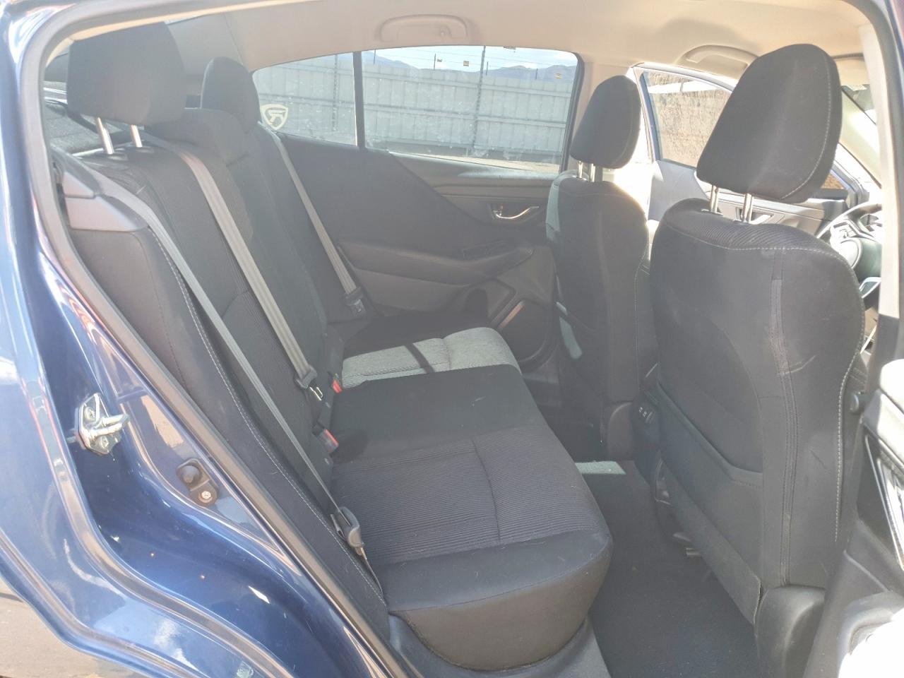 Subaru Legacy Premium