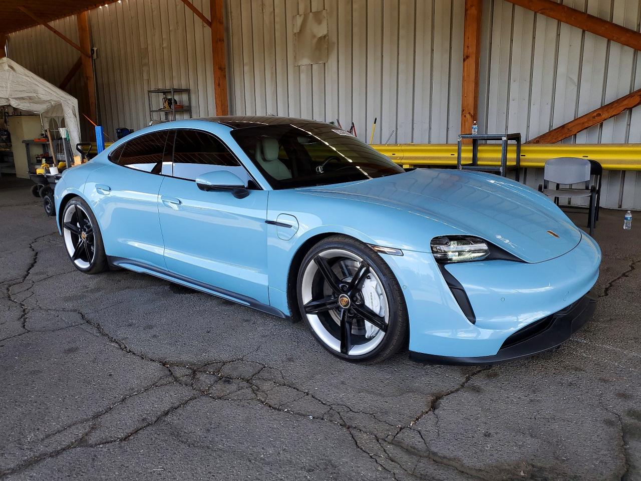 Porsche Taycan 4s