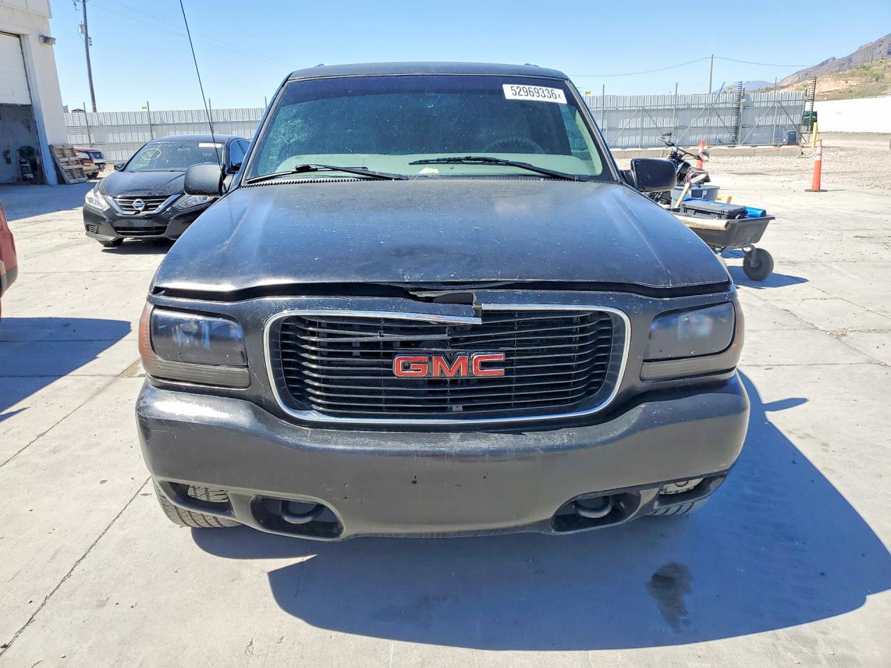 GMC Yukon Denali
