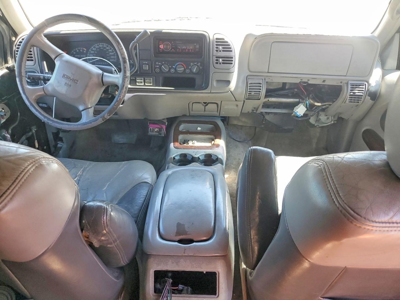 GMC Yukon Denali