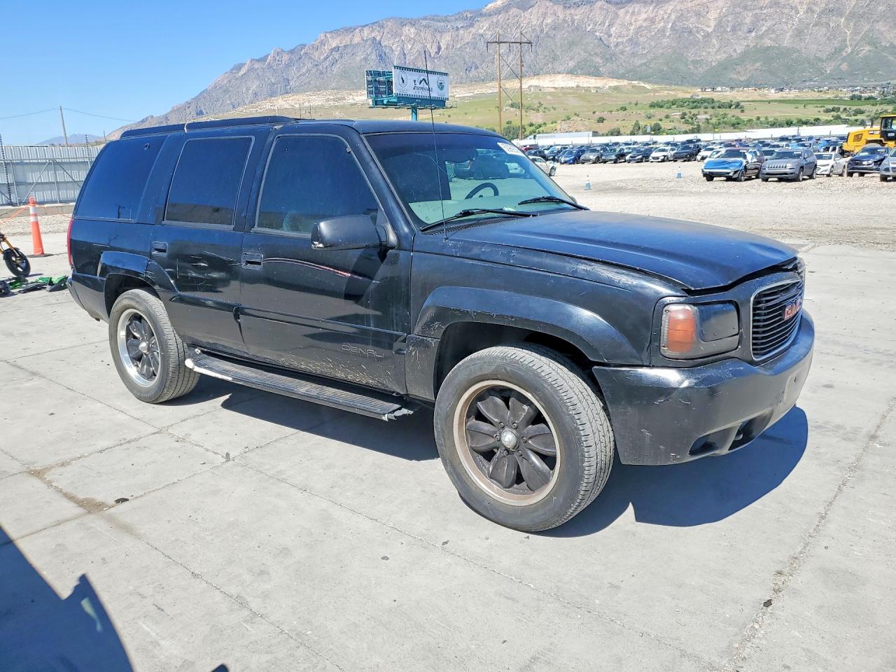 GMC Yukon Denali