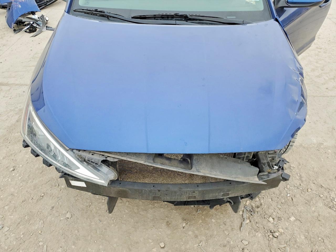 Hyundai ELANTRA Sel