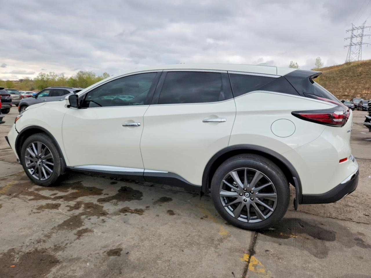 Nissan Murano Sv