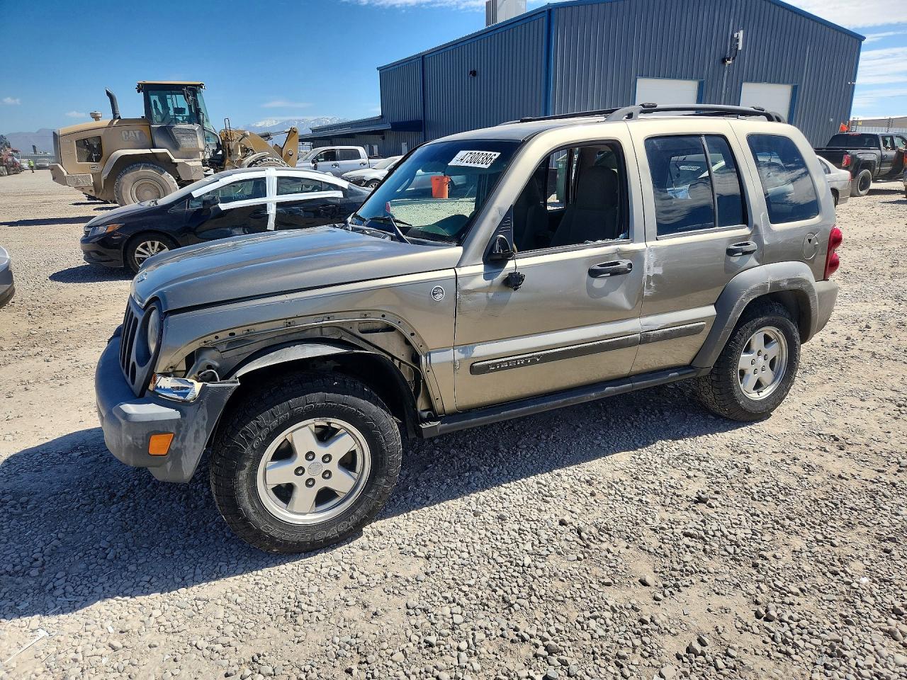 Salvage Jeep Liberty Image