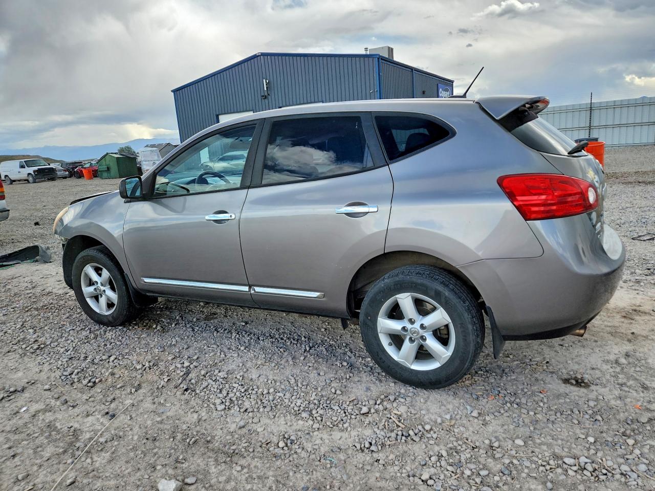Nissan Rogue S
