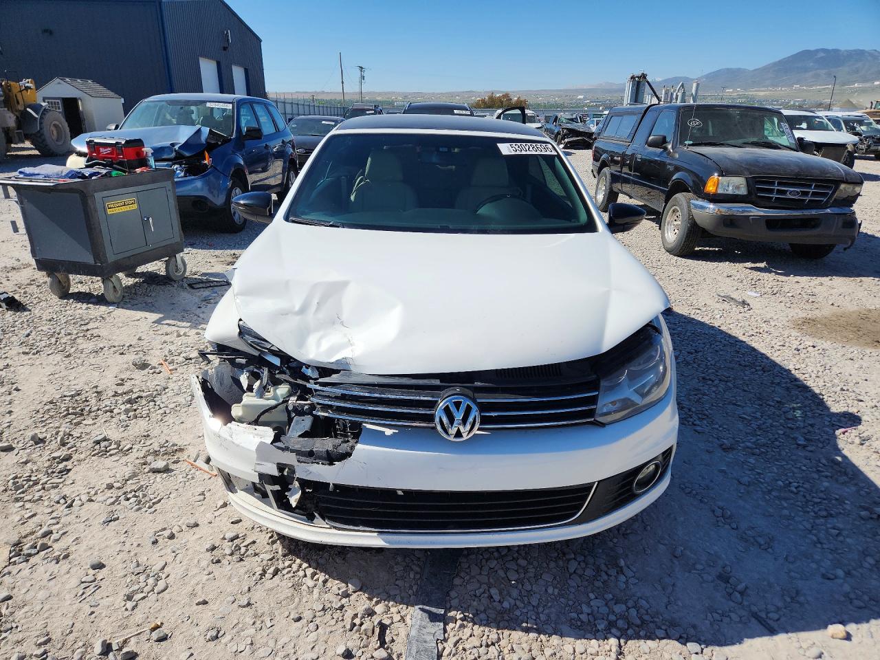 Volkswagen Eos Lux