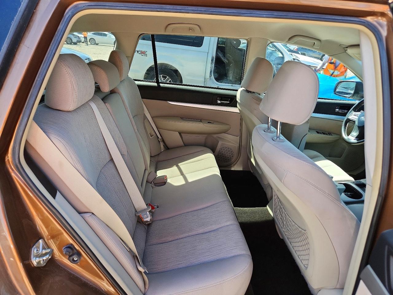 Subaru Outback 2.5i Premium