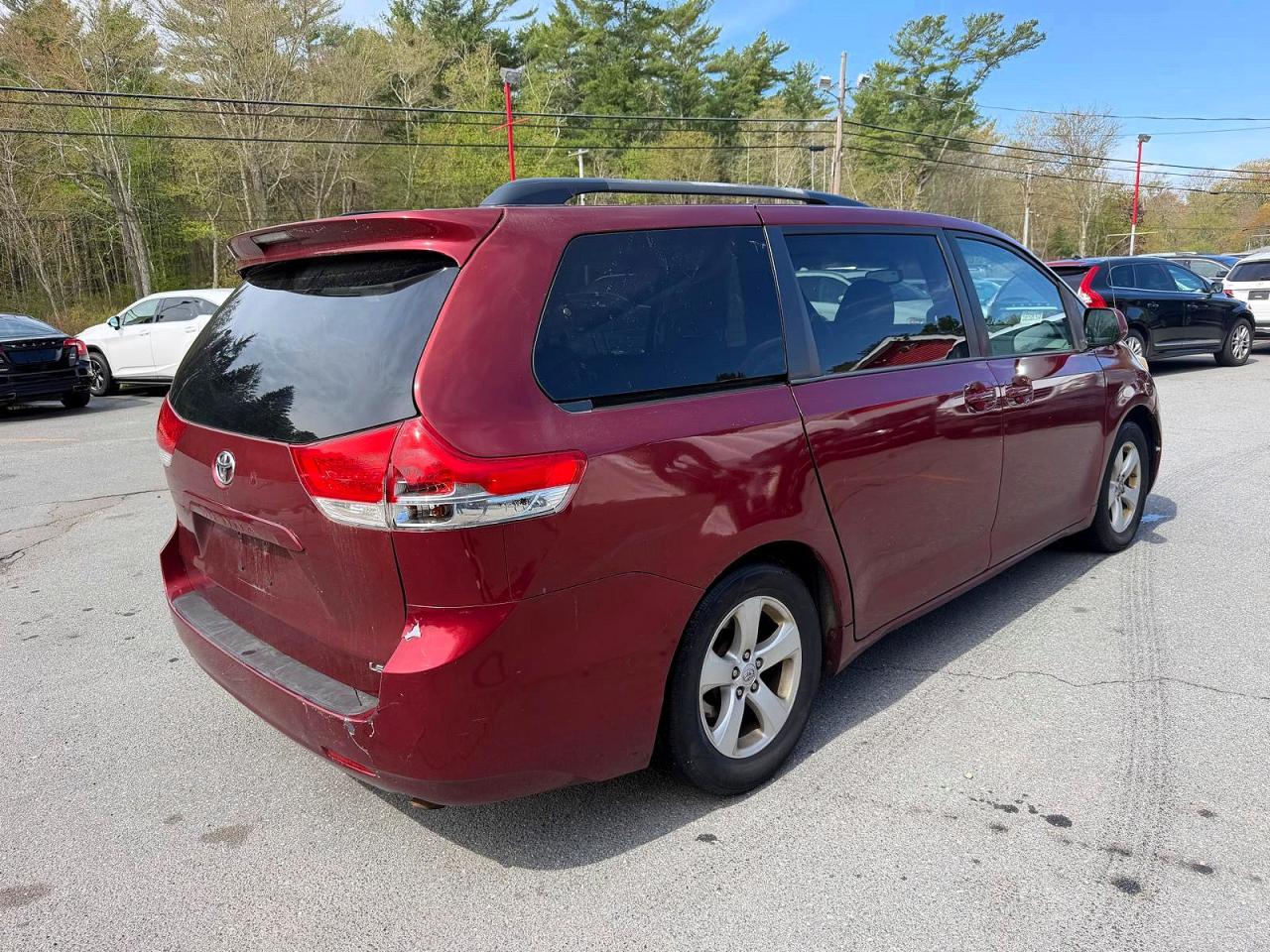 Toyota Sienna Le