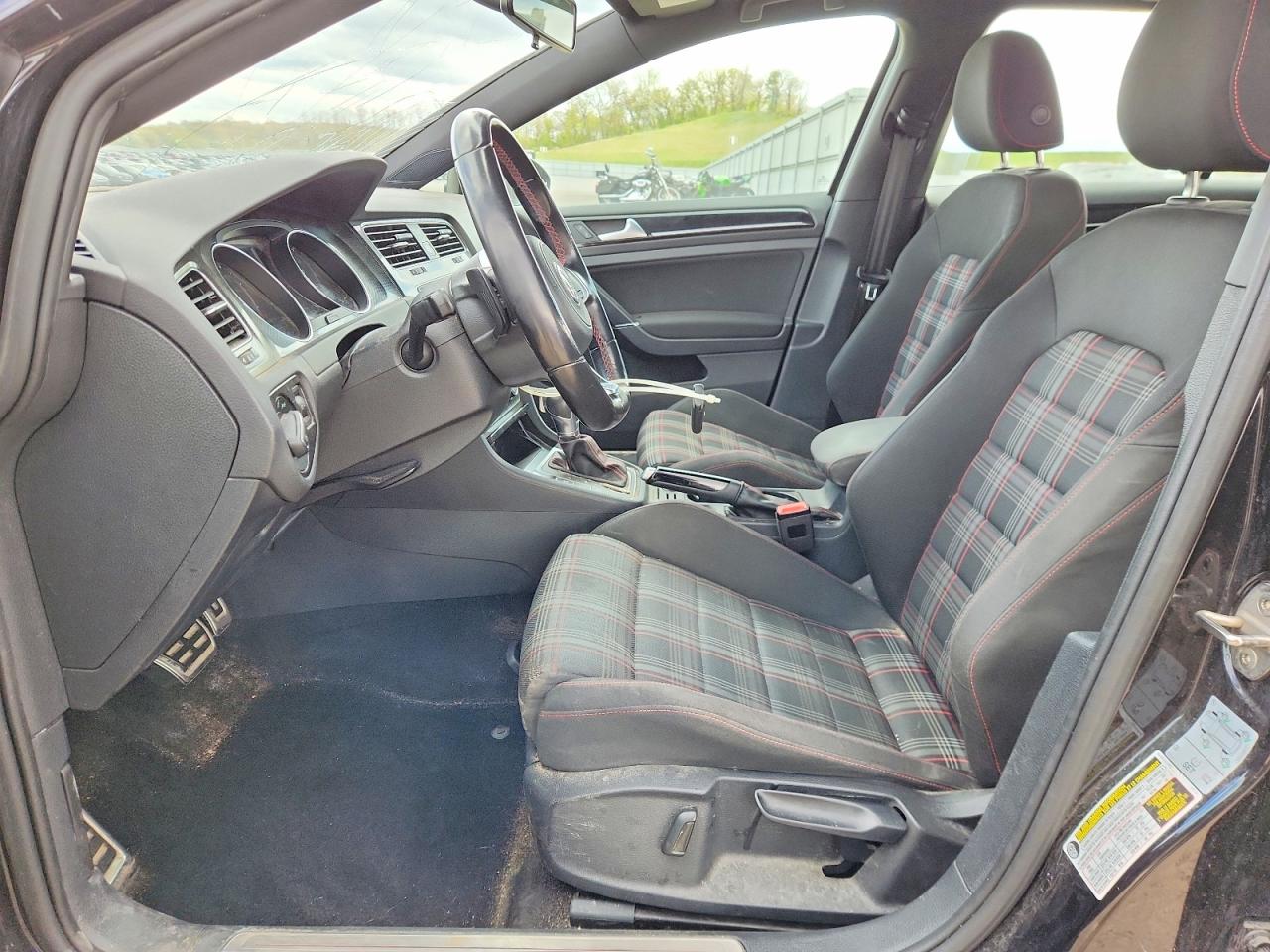 Volkswagen GTI S