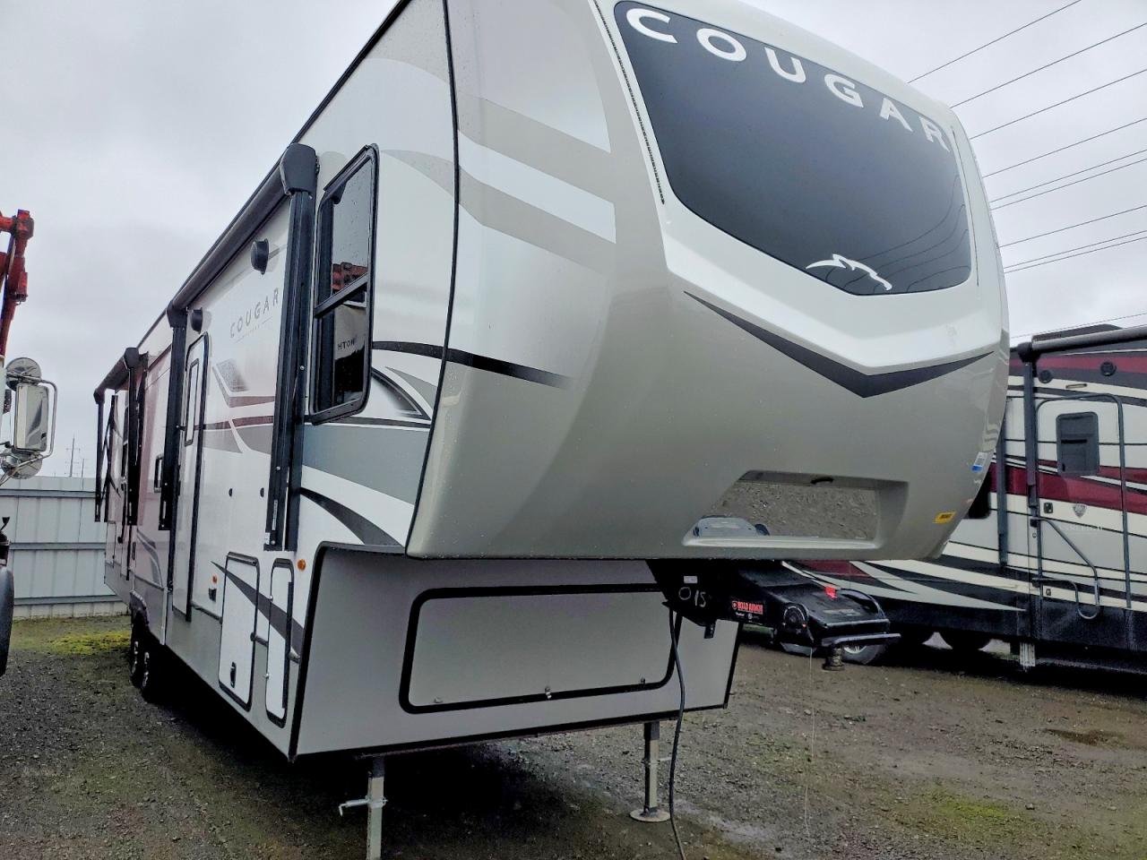 Salvage Kyco Rv Image