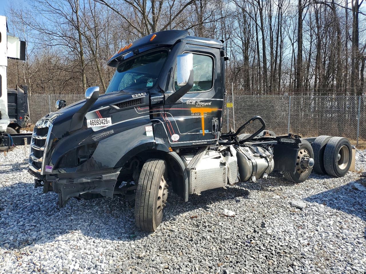 Freightliner Cascadia 116