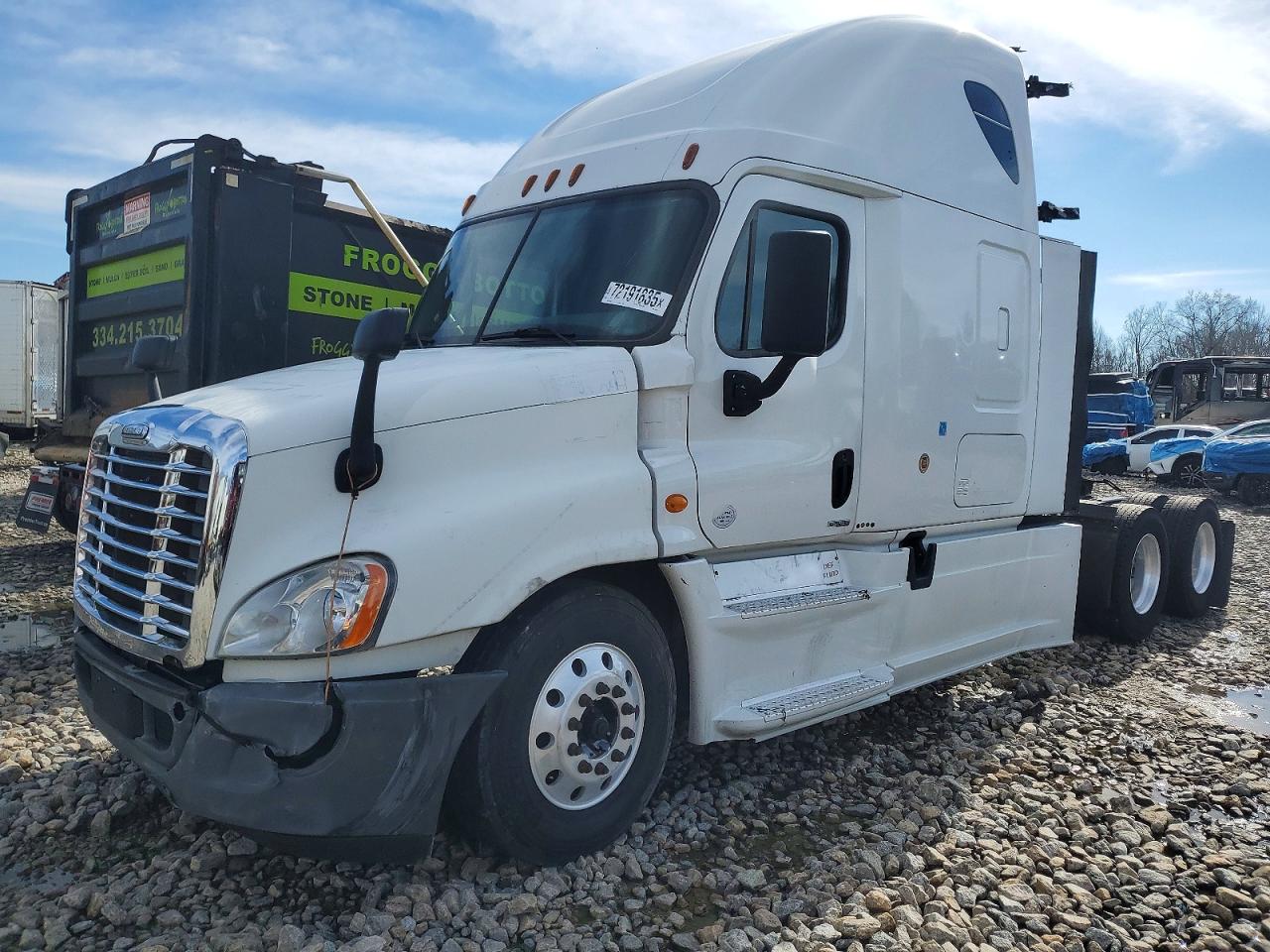 Freigliner Cascadia 125