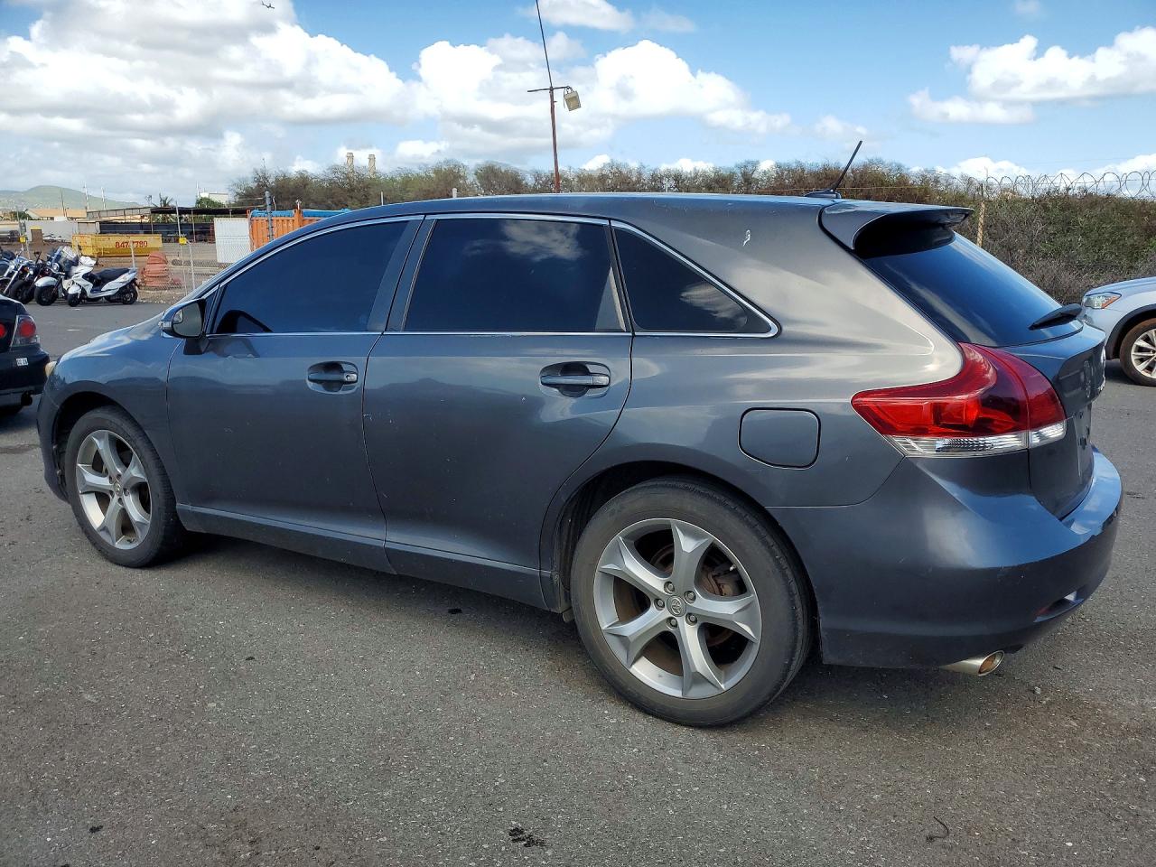 Toyota Venza Le