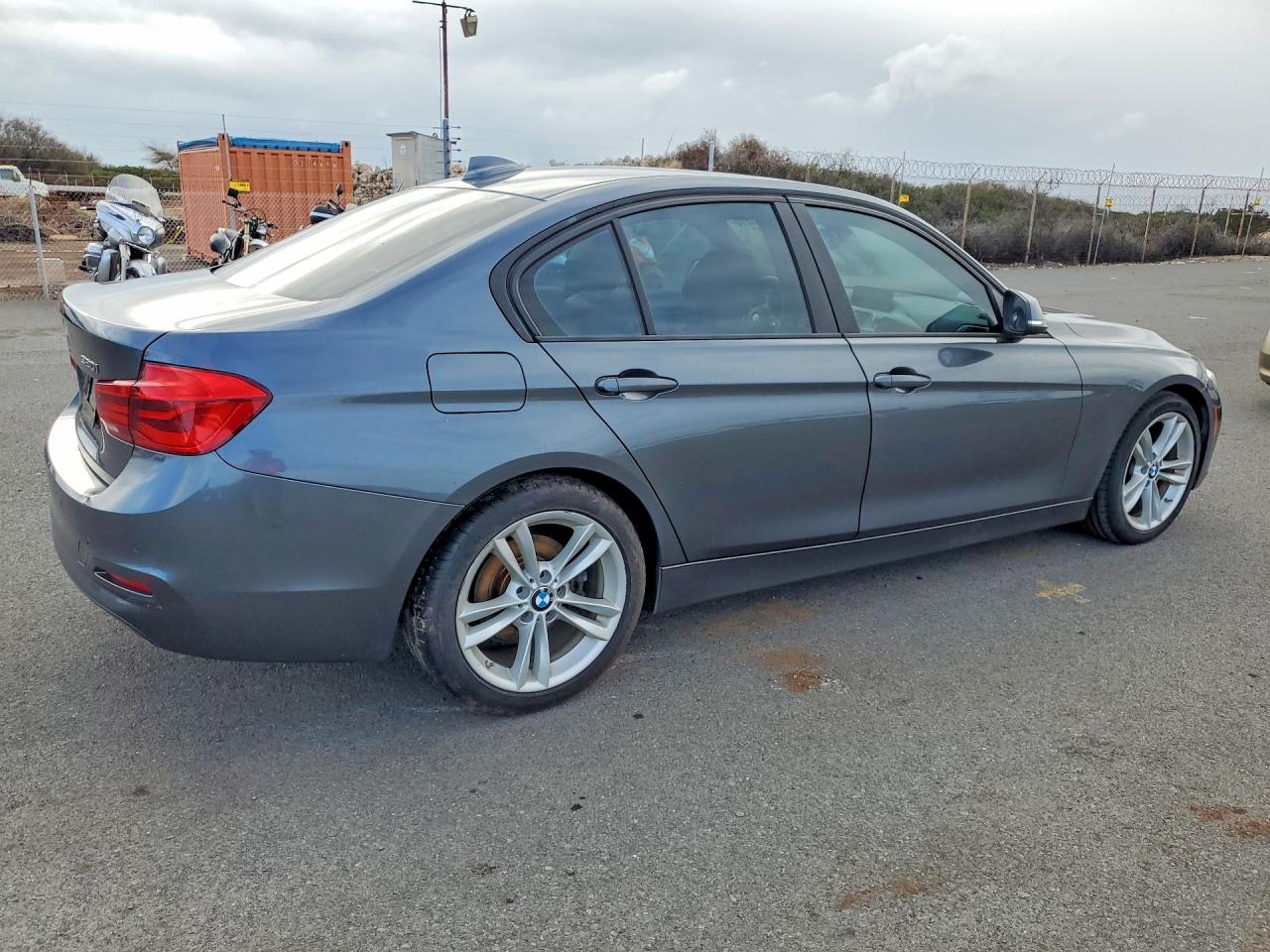 BMW 3 Series I
