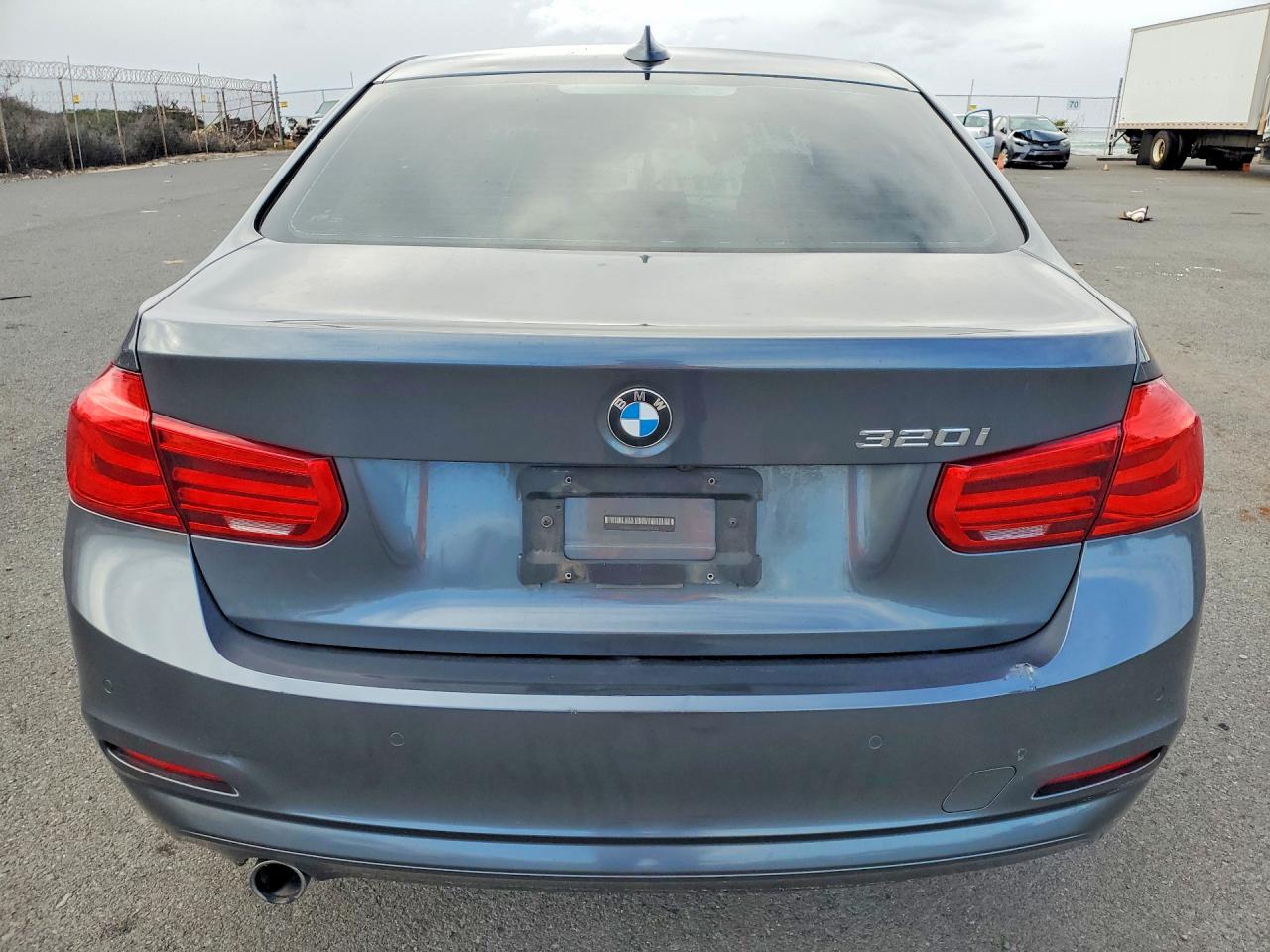 BMW 3 Series I
