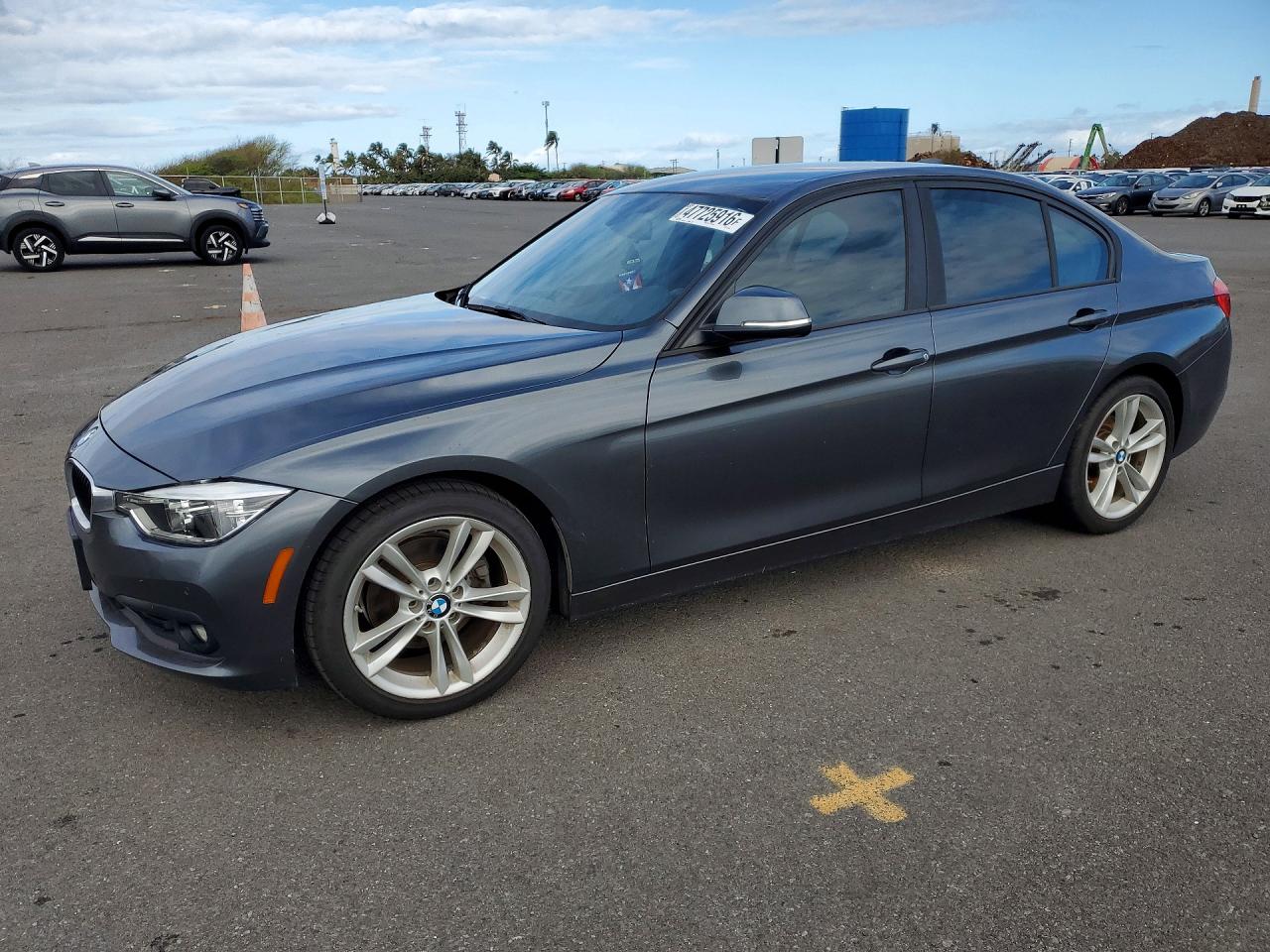 Salvage BMW 3 Series Image