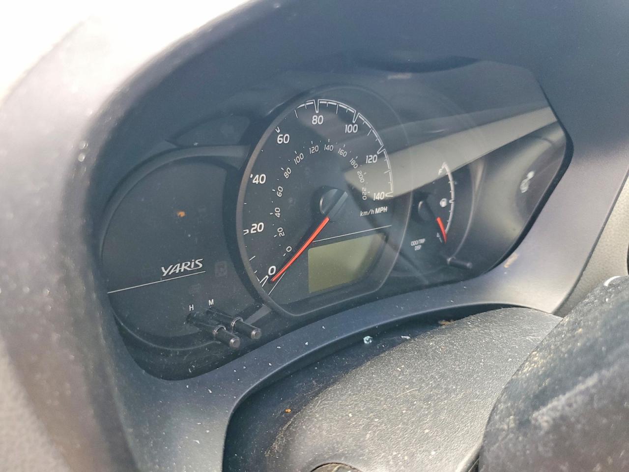 Toyota Yaris L