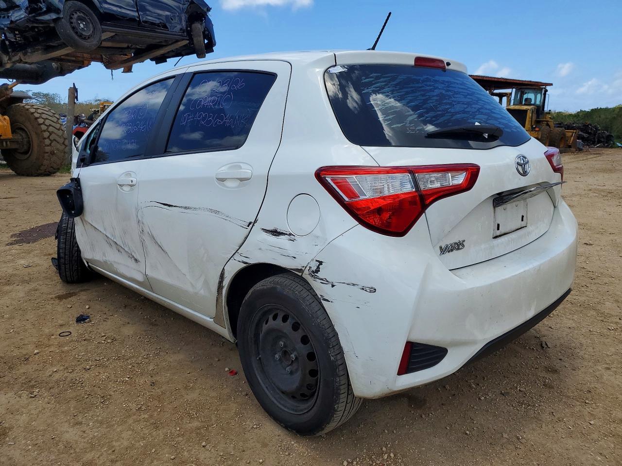 Toyota Yaris L