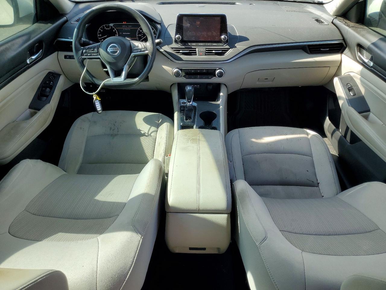 Nissan Altima S