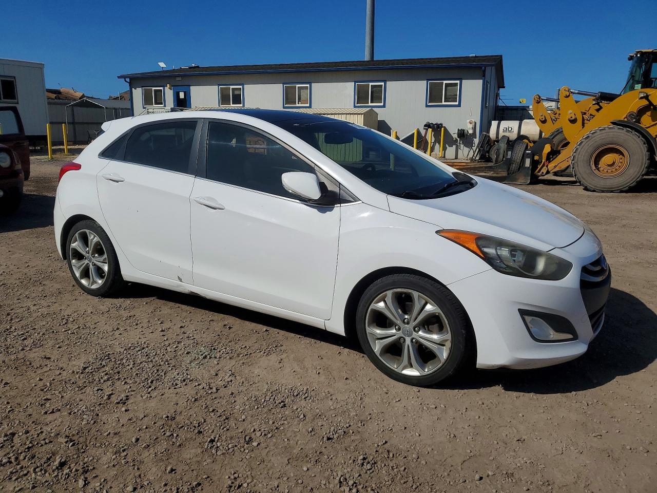 Hyundai ELANTRA Base