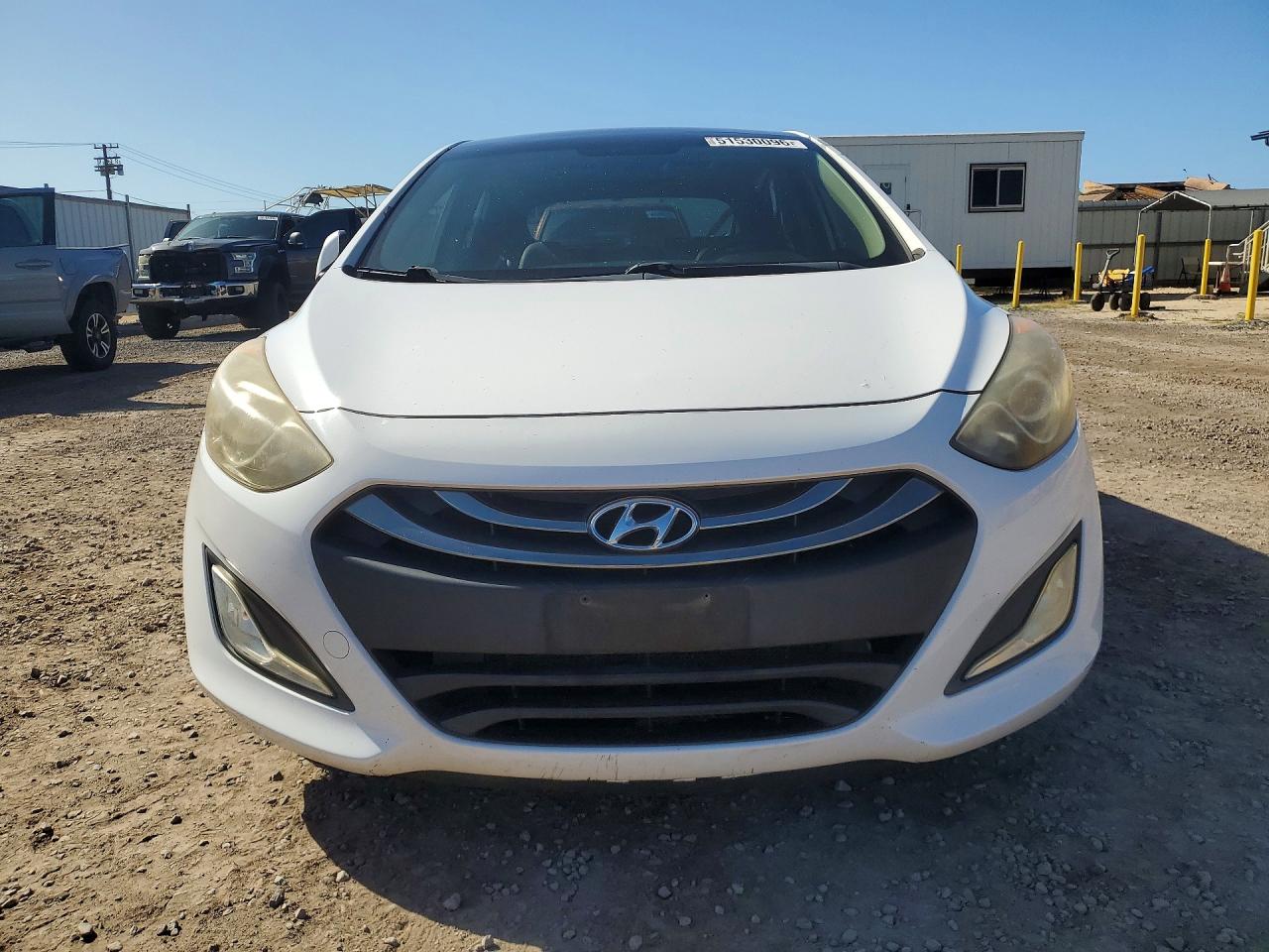 Hyundai ELANTRA Base