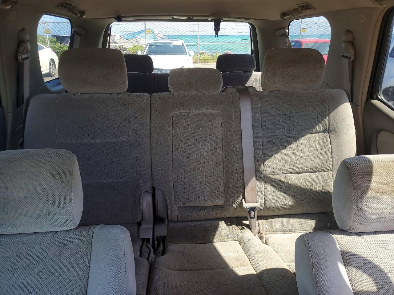 Toyota Sequoia Sr5