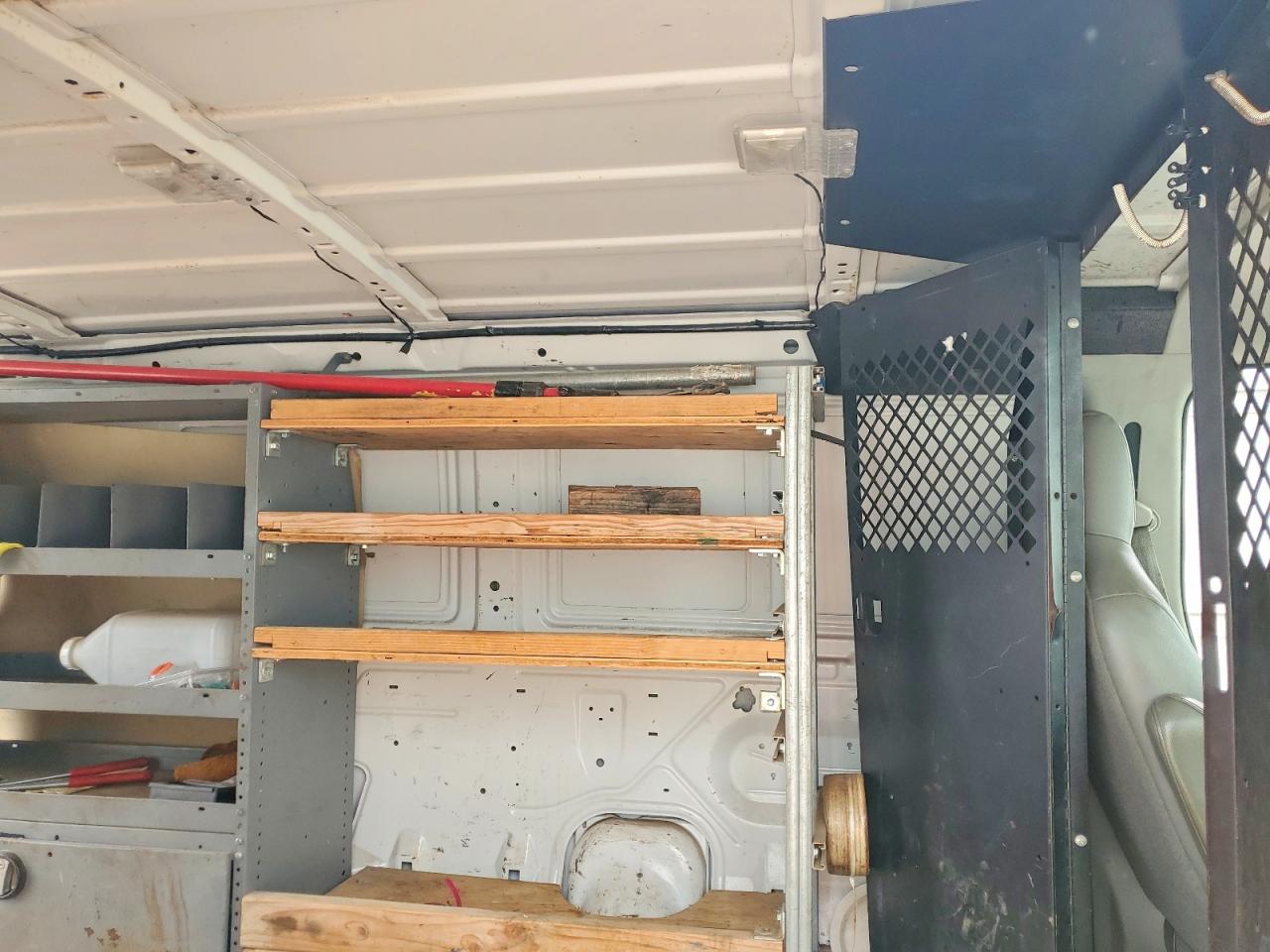 Ford Econoline E250 Van