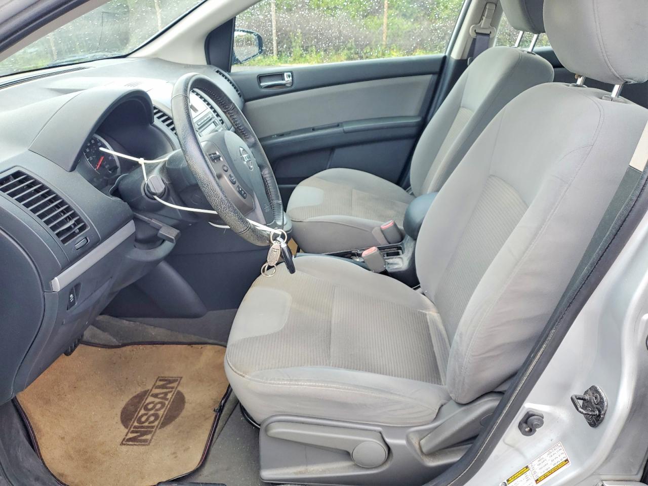 Nissan Sentra 2.0