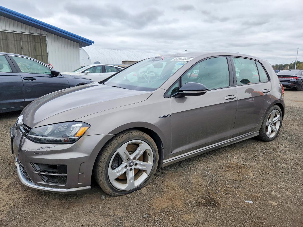 Salvage Volkswagen Golf Image