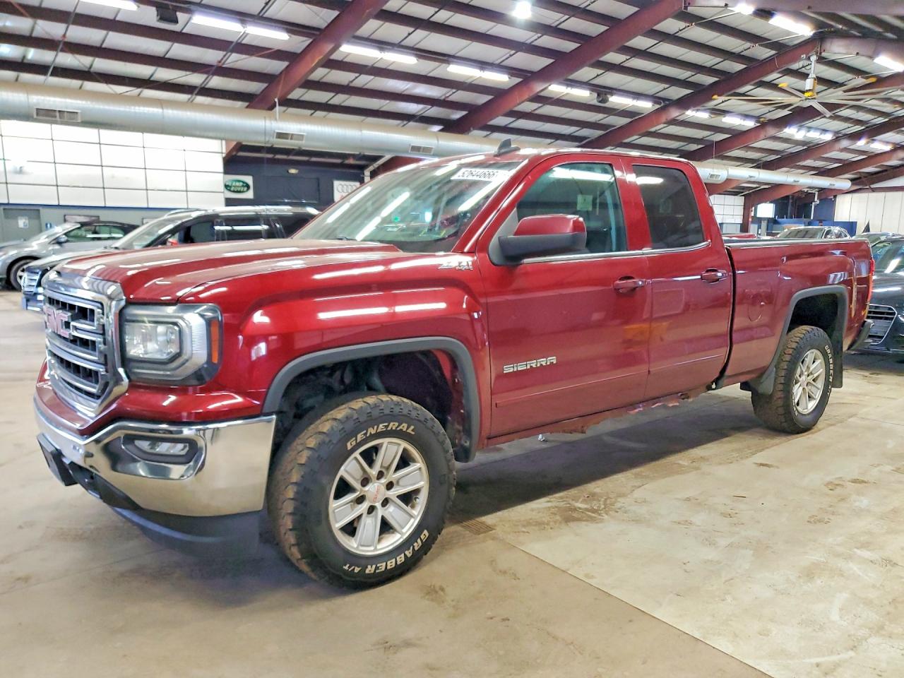 Salvage GMC Sierra Image