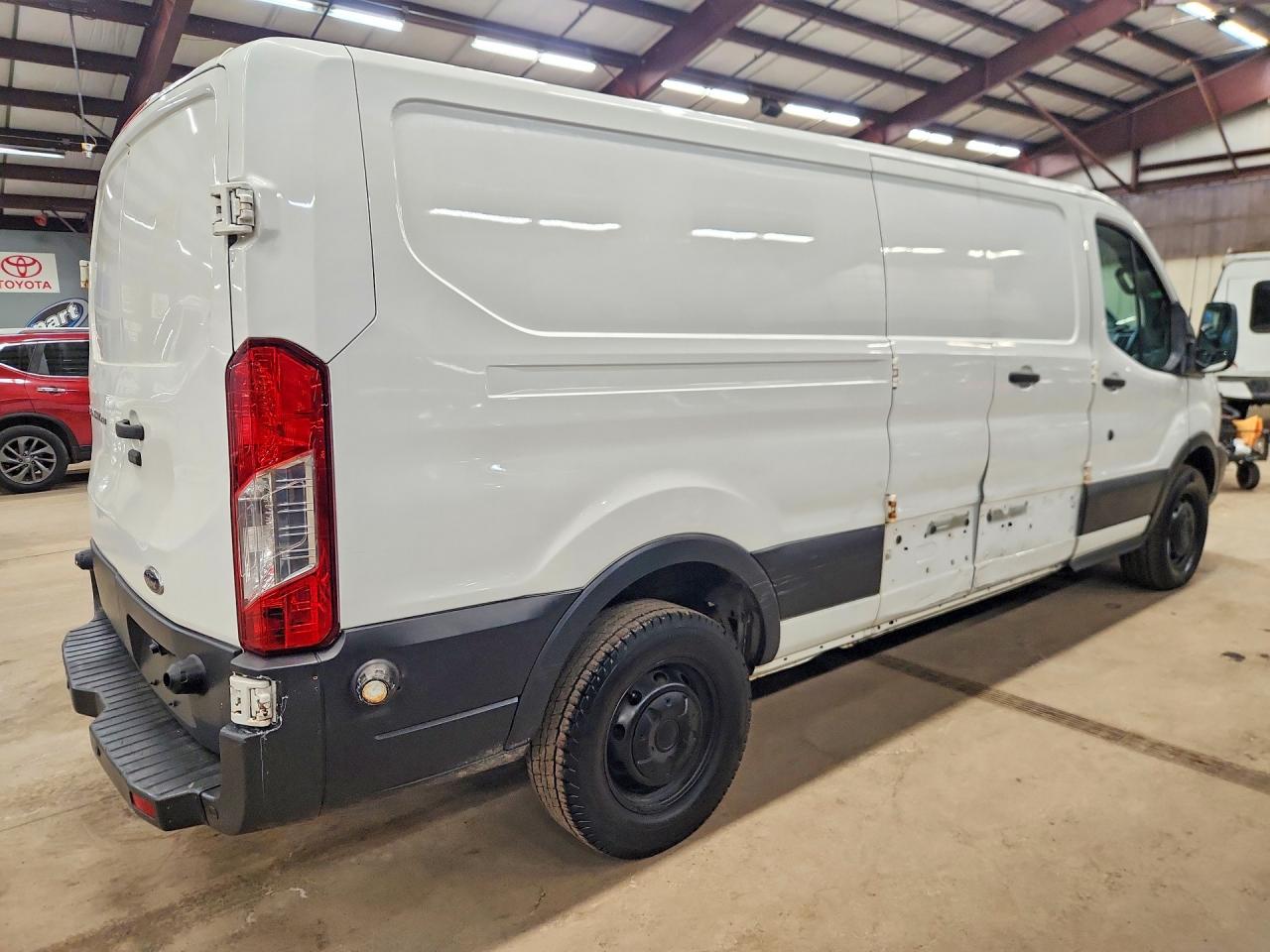 Ford Transit T-250