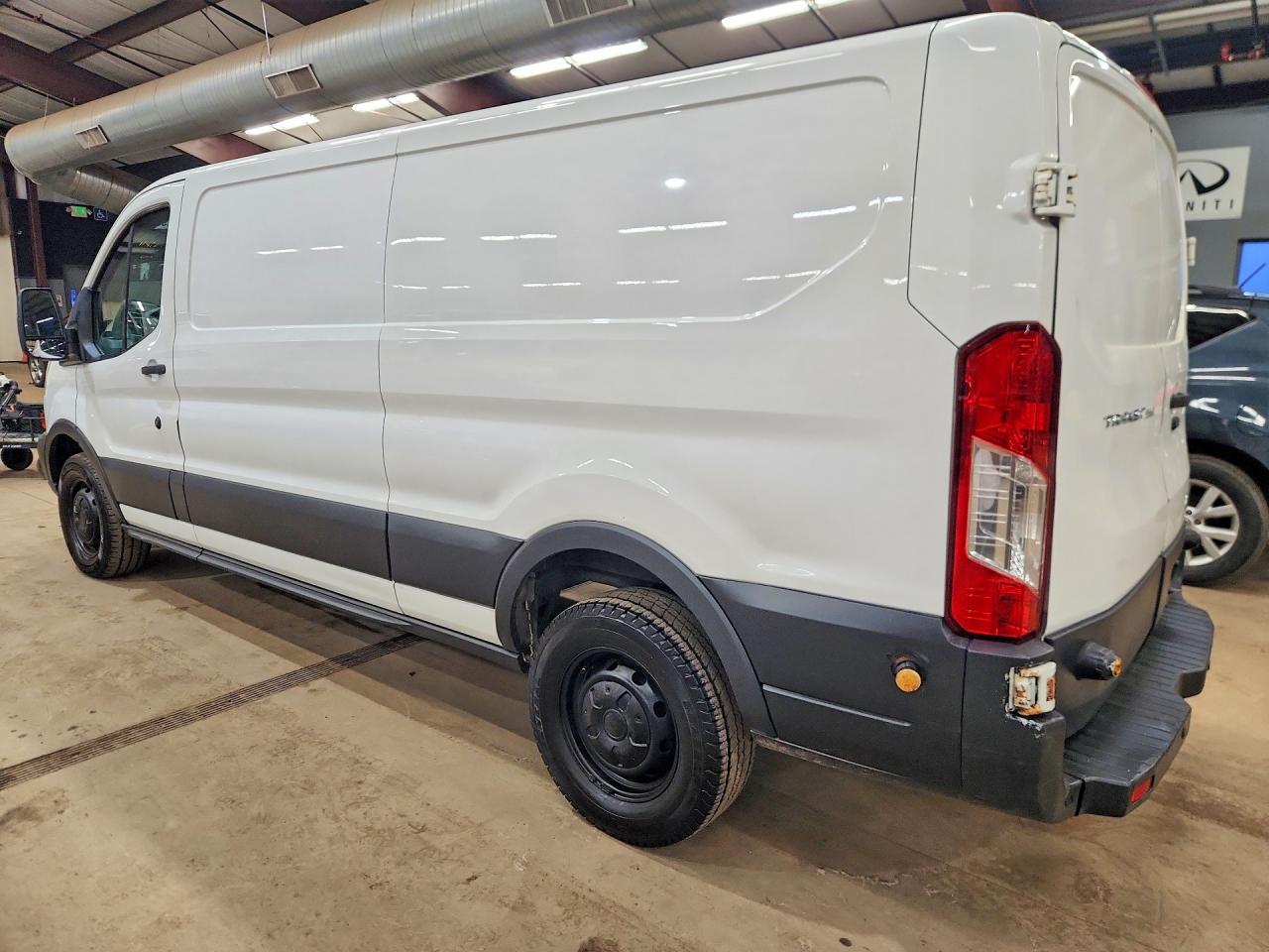 Ford Transit T-250