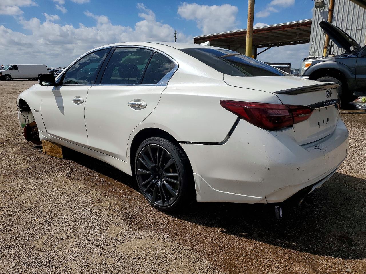 INFINITI Q50 Red Sport 400