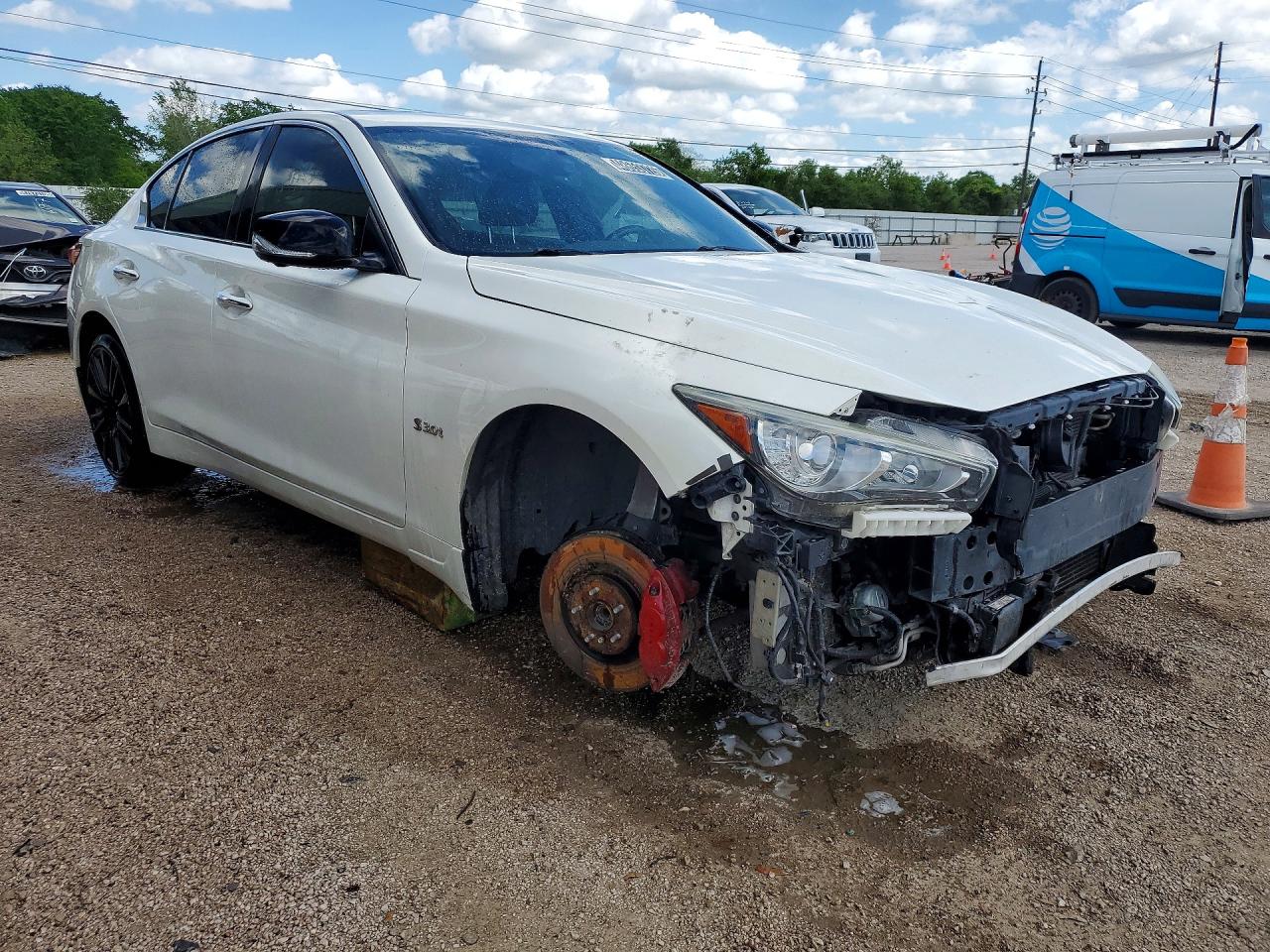 INFINITI Q50 Red Sport 400