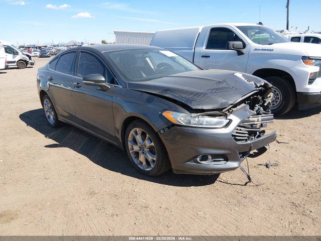 Salvage Ford Fusion Image