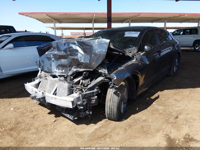 Kia K5 Lxs