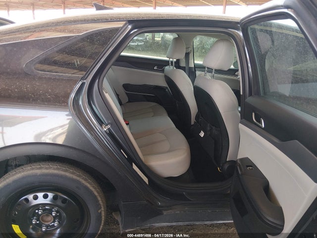 Kia K5 Lxs