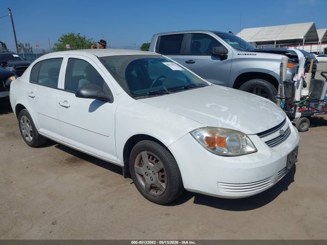 Salvage Chevrolet Cobalt Image