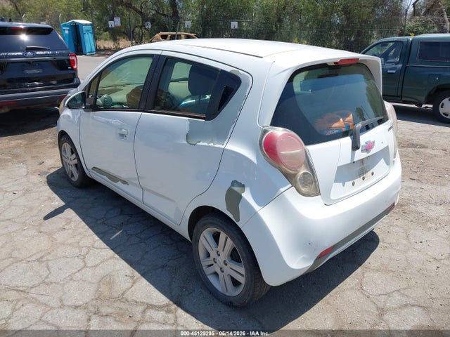 Chevrolet Spark 1lt Auto
