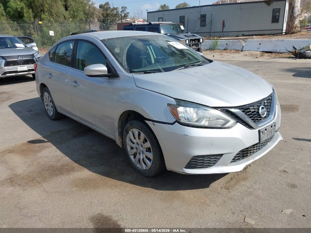Salvage Nissan Sentra Image