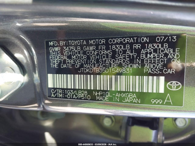Toyota Prius c Four